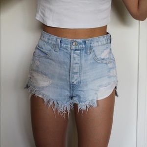 High wasted jean short
